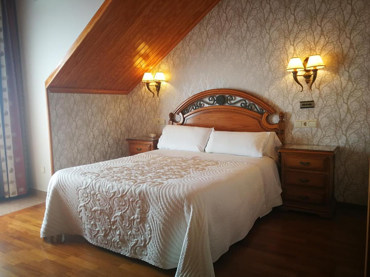 Hotel Playa Compostela 3*