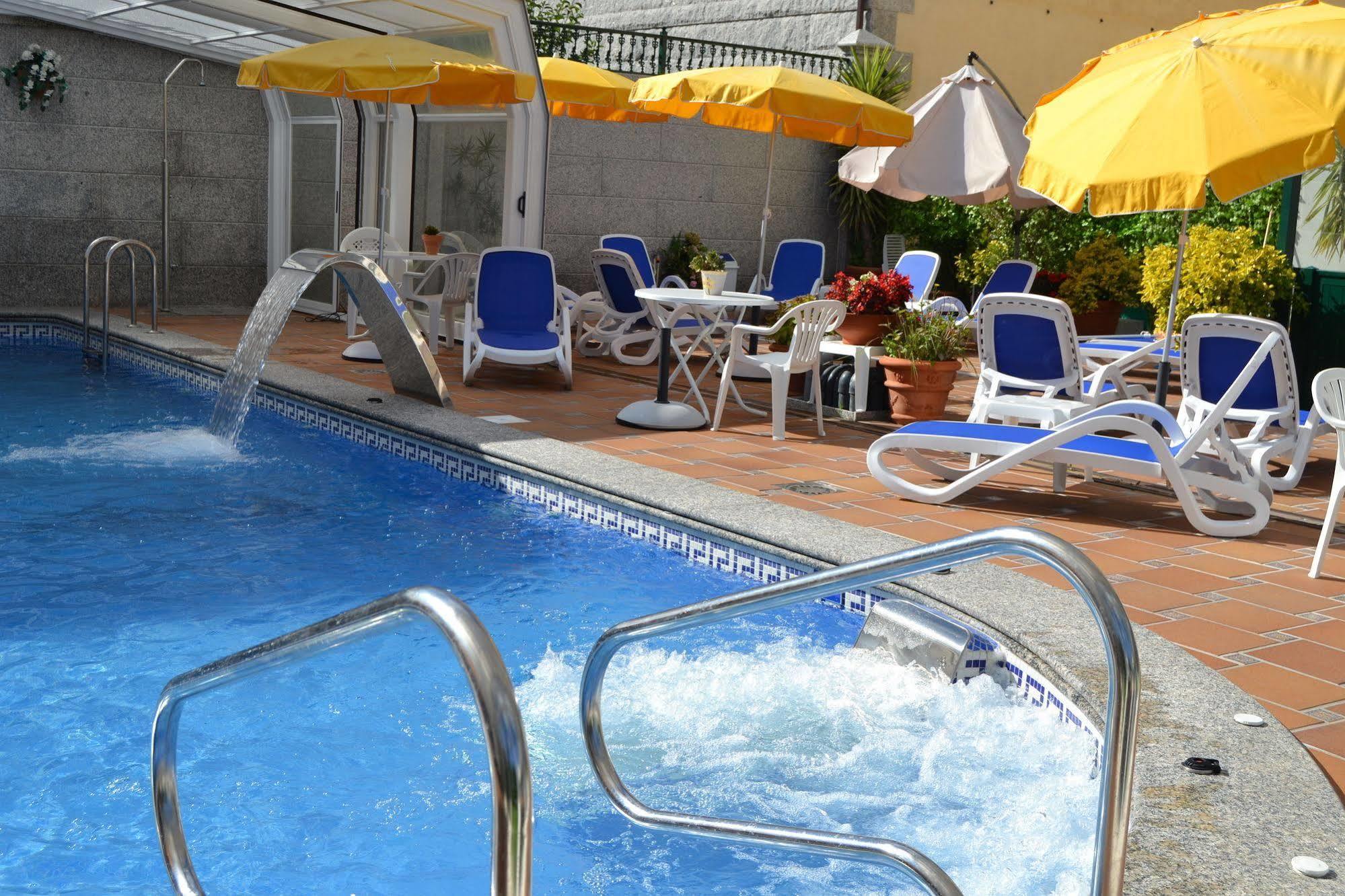Hotel Playa Compostela 3*